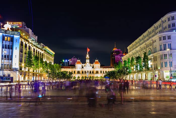 phố đi bộ nguyễn huệ