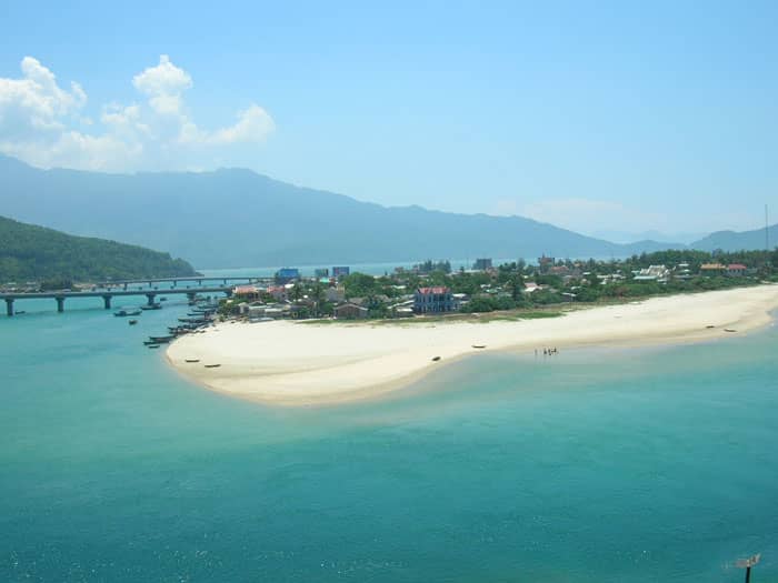 Vịnh Lăng Cô